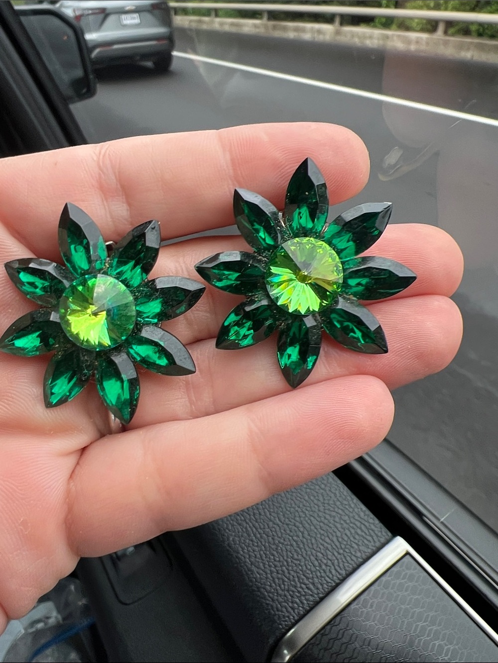 Vintage Joni Emerald Green Flower Crystal Stud Earrings - Women Jewelry